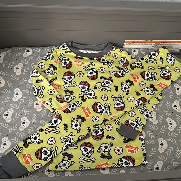 Spooky Halloween Pajamas - Picture 3 of 3